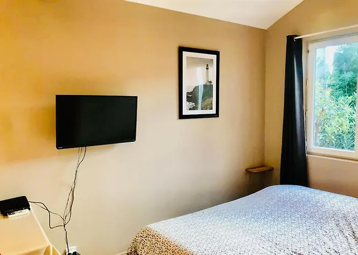 Le Logis De Rigoumel 1 アパート ツーロン